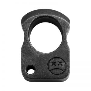 Alloy steel outdoor EDC tactical tool. Multifunctional men's necklace pendant, key ring pendant, emergency window breaker